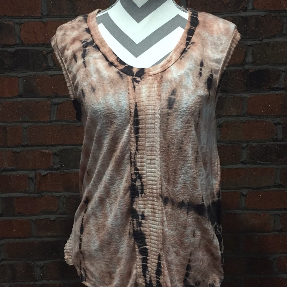 Women’s Vintage Havana vest. Size Small.